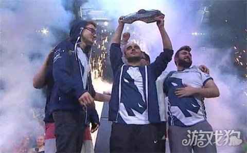 在下一场比 在下一场比