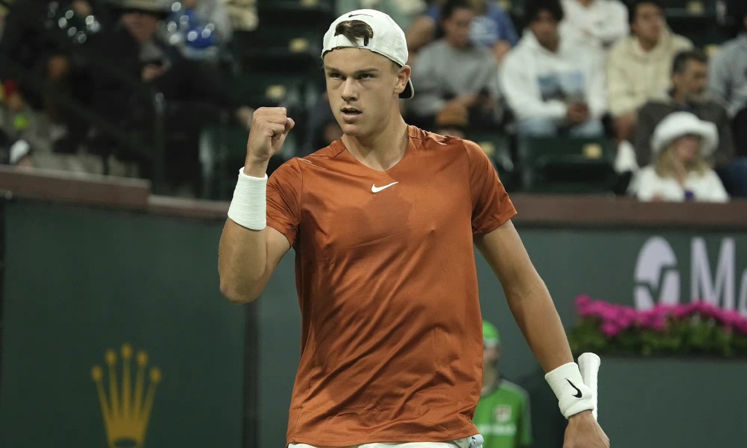 写社媒帖 写社媒帖