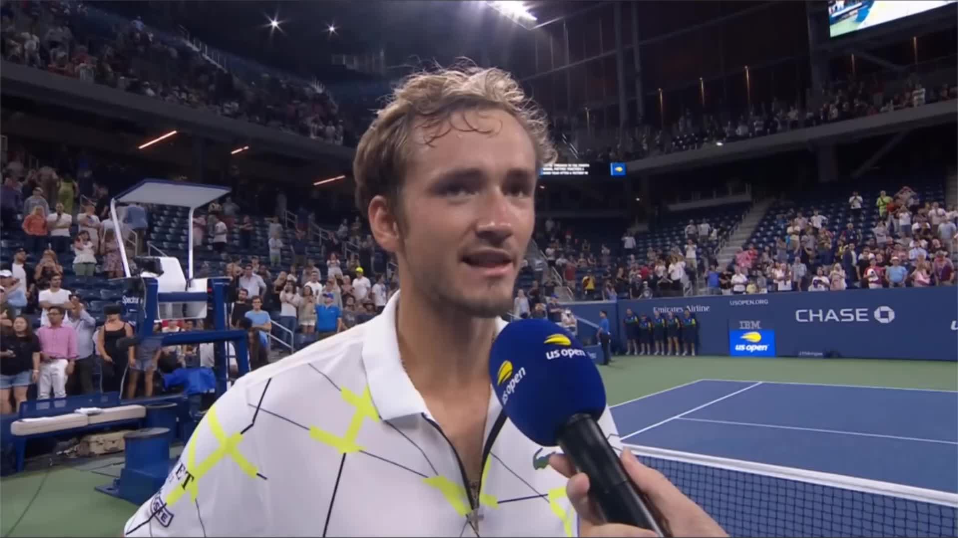 万美元签下 万美元签下